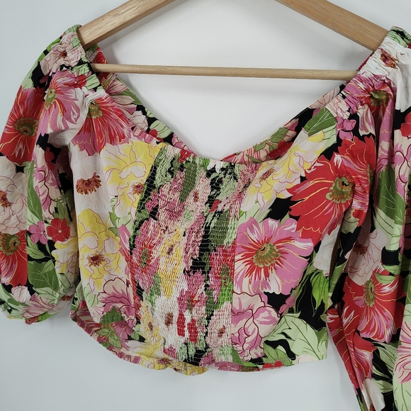 Zara | floral printed crop - Picture 3 of 4